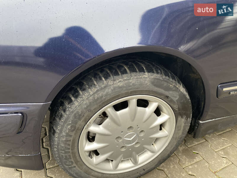 Седан Mercedes-Benz E-Class 2001 в Кіцмані