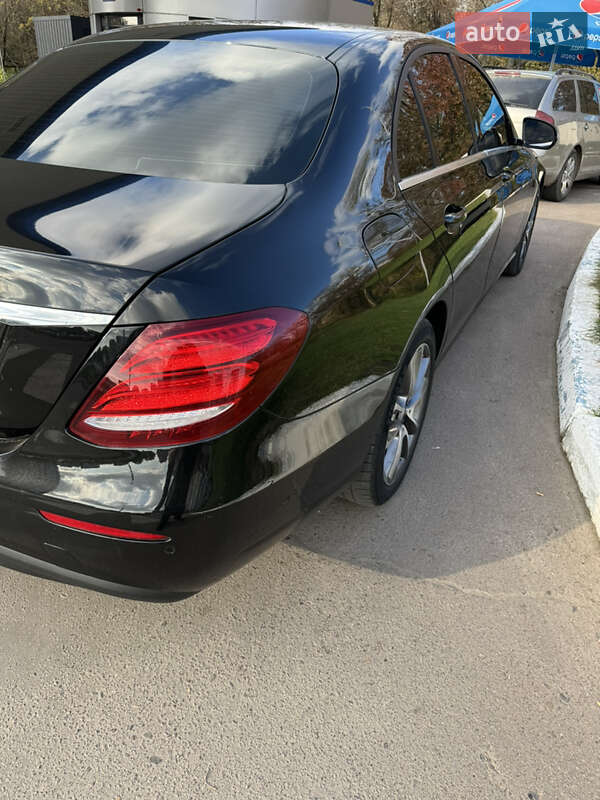 Седан Mercedes-Benz E-Class 2017 в Львові фото 6 Седан Mercedes-Benz E-Class 2017 в Львові