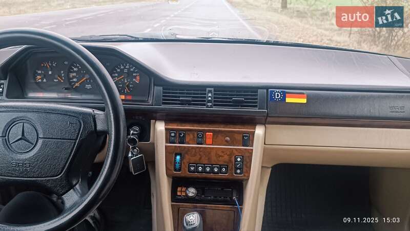 Седан Mercedes-Benz E-Class 1994 в Болграді фото 7 Седан Mercedes-Benz E-Class 1994 в Болграді