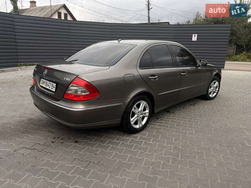 Седан Mercedes-Benz E-Class 2007 в Житомире фото 4 Седан Mercedes-Benz E-Class 2007 в Житомире