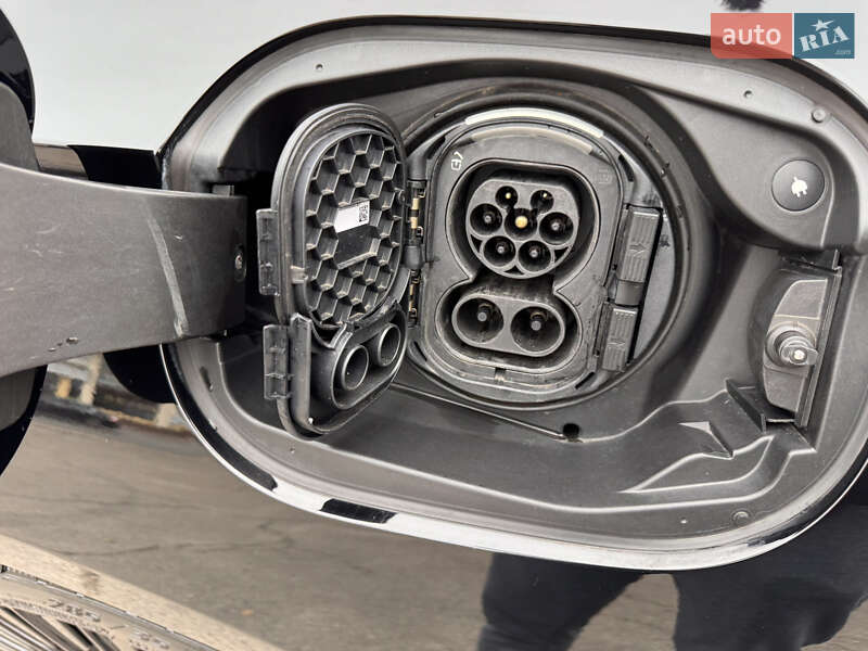 Седан Mercedes-Benz E-Class 2023 в Дніпрі