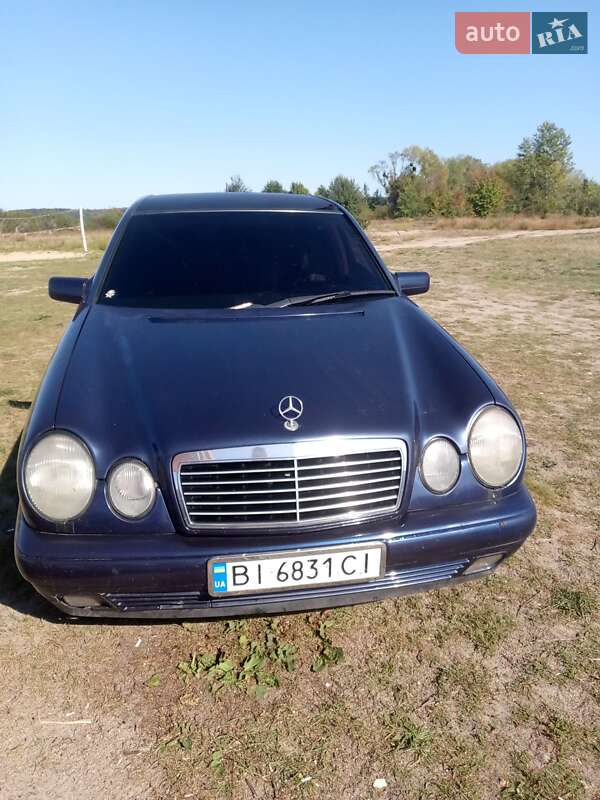 Mercedes-Benz E-Class 1996