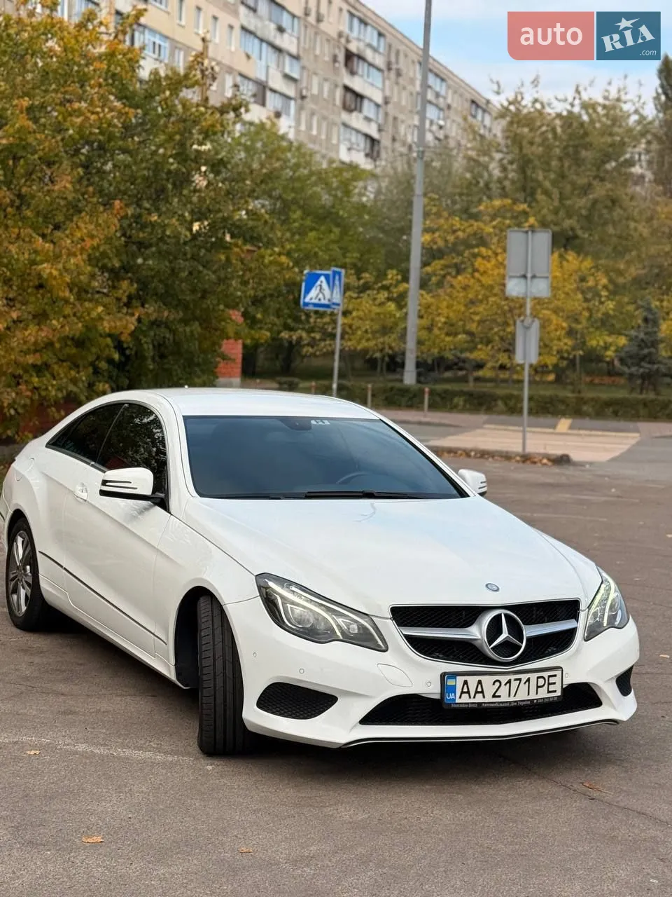 2012 Mercedes-Benz E-klasse - мініатюра 35