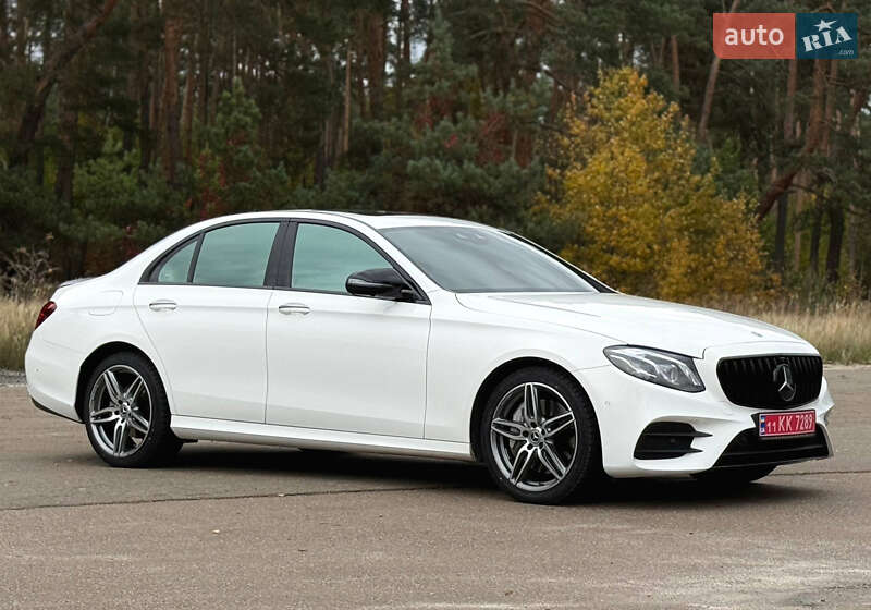 Седан Mercedes-Benz E-Class 2020 в Києві