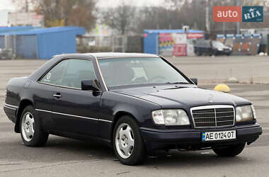 Купе Mercedes-Benz E-Class 1995 в Дніпрі