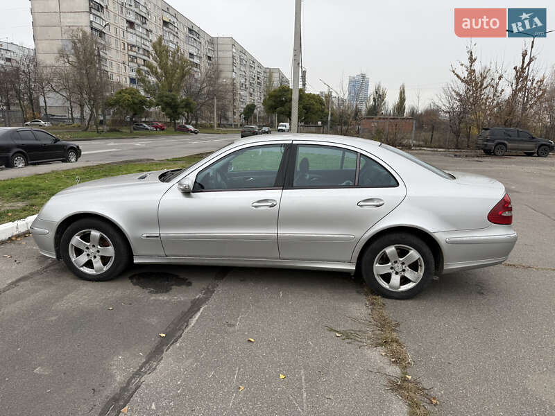 Седан Mercedes-Benz E-Class 2005 в Харькове фото 3 Седан Mercedes-Benz E-Class 2005 в Харькове