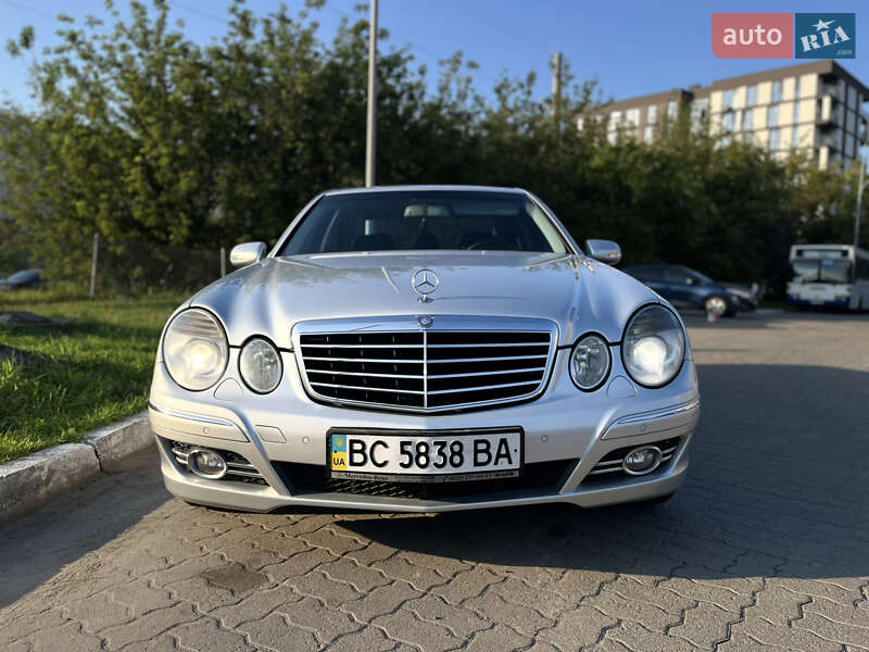 Седан Mercedes-Benz E-Class 2007 в Львове