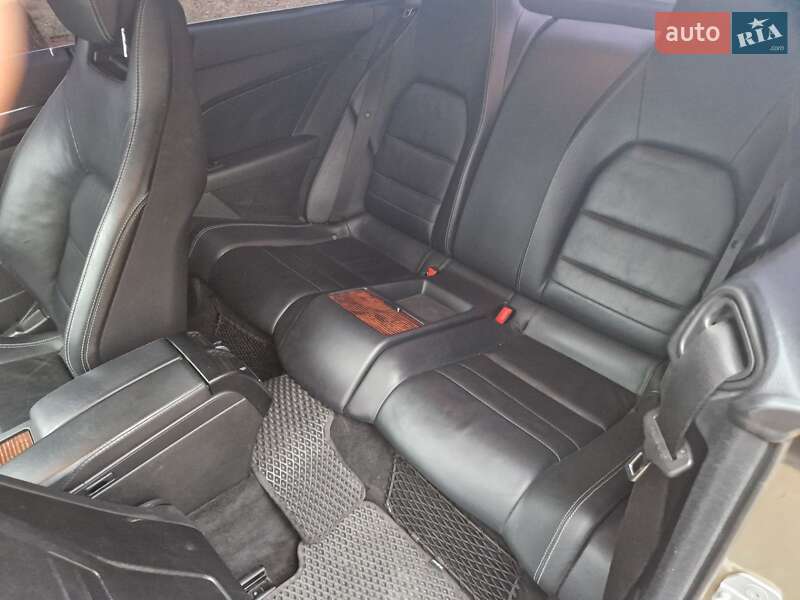 Купе Mercedes-Benz E-Class 2010 в Вишгороді фото 21 Купе Mercedes-Benz E-Class 2010 в Вишгороді
