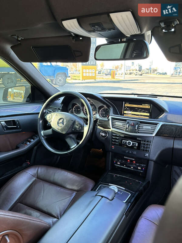 Універсал Mercedes-Benz E-Class 2012 в Луцьку