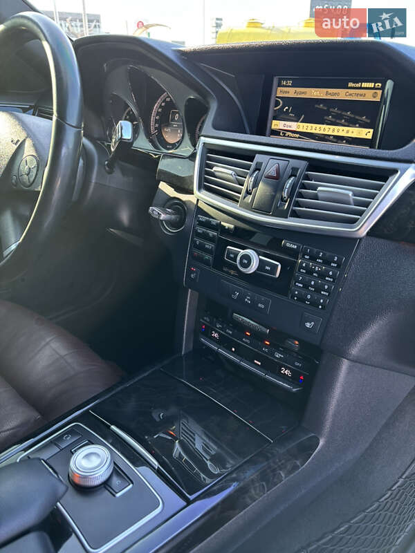 Універсал Mercedes-Benz E-Class 2012 в Луцьку