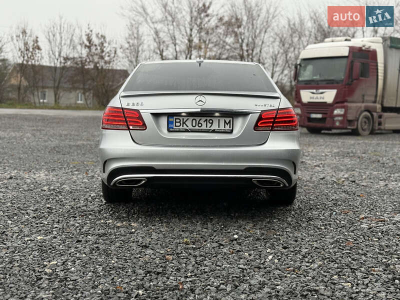 Седан Mercedes-Benz E-Class 2014 в Хмельницькому
