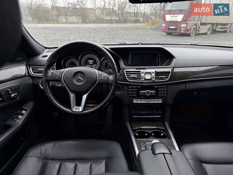 Седан Mercedes-Benz E-Class 2014 в Хмельницькому
