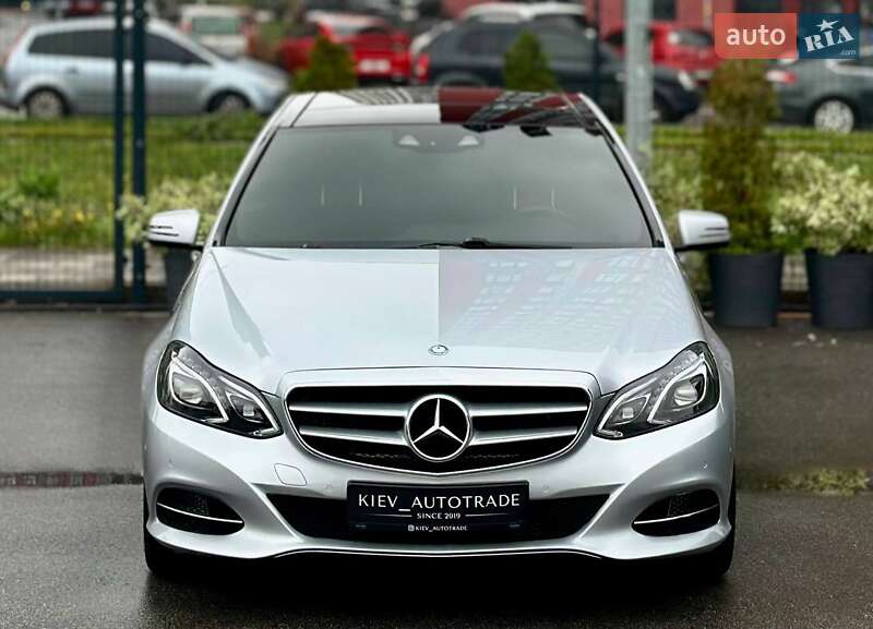 Седан Mercedes-Benz E-Class 2014 в Киеве
