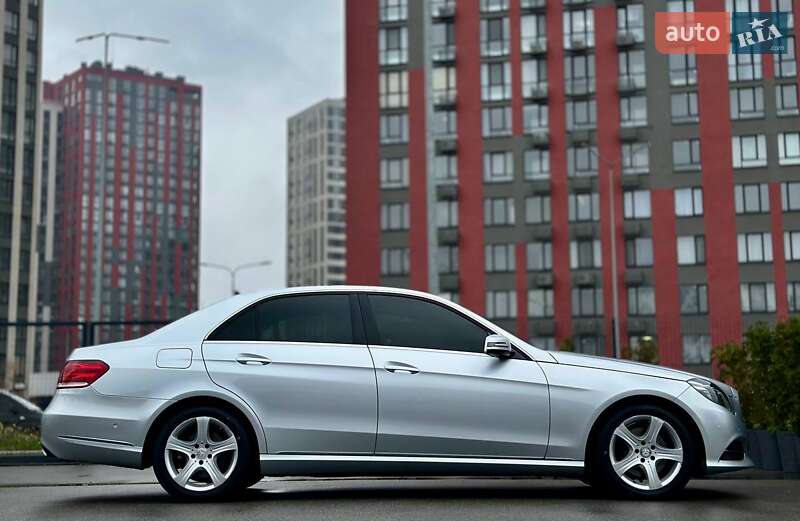 Седан Mercedes-Benz E-Class 2014 в Киеве