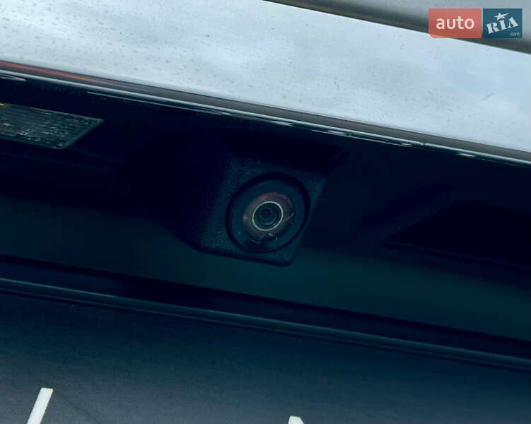 Седан Mercedes-Benz E-Class 2014 в Киеве