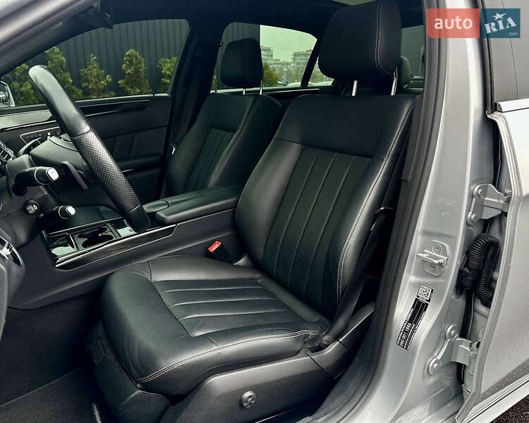 Седан Mercedes-Benz E-Class 2014 в Киеве