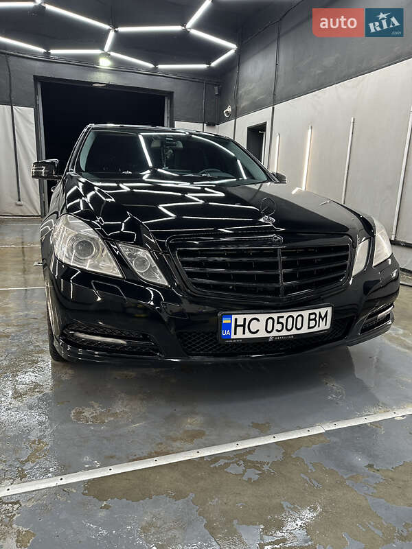 Седан Mercedes-Benz E-Class 2011 в Львове фото 7 Седан Mercedes-Benz E-Class 2011 в Львове