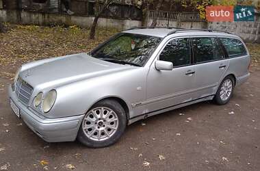 Универсал Mercedes-Benz E-Class 1998 в Чернигове