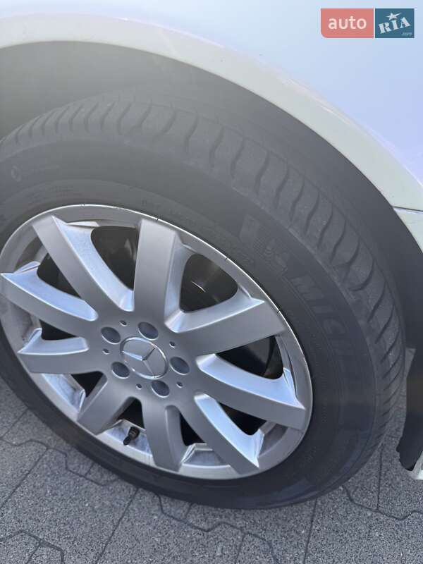 Седан Mercedes-Benz E-Class 2006 в Києві фото 75 Седан Mercedes-Benz E-Class 2006 в Києві