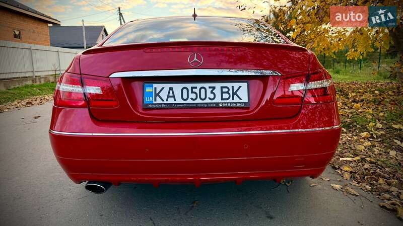 Купе Mercedes-Benz E-Class 2011 в Ужгороді фото 4 Купе Mercedes-Benz E-Class 2011 в Ужгороді