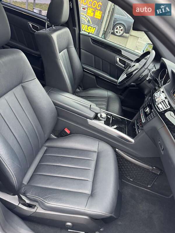 Седан Mercedes-Benz E-Class 2014 в Києві фото 27 Седан Mercedes-Benz E-Class 2014 в Києві