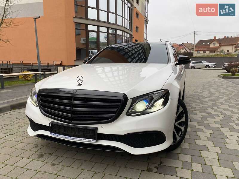 Седан Mercedes-Benz E-Class 2018 в Івано-Франківську