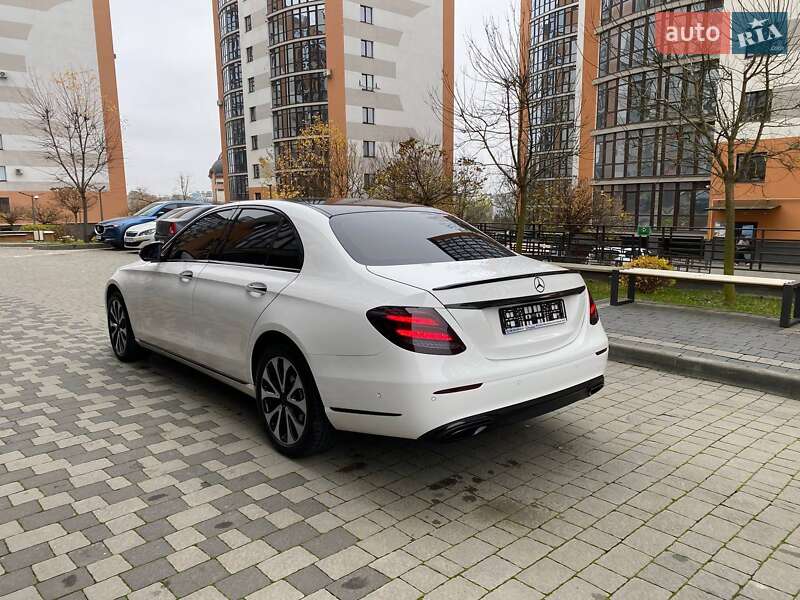 Седан Mercedes-Benz E-Class 2018 в Івано-Франківську