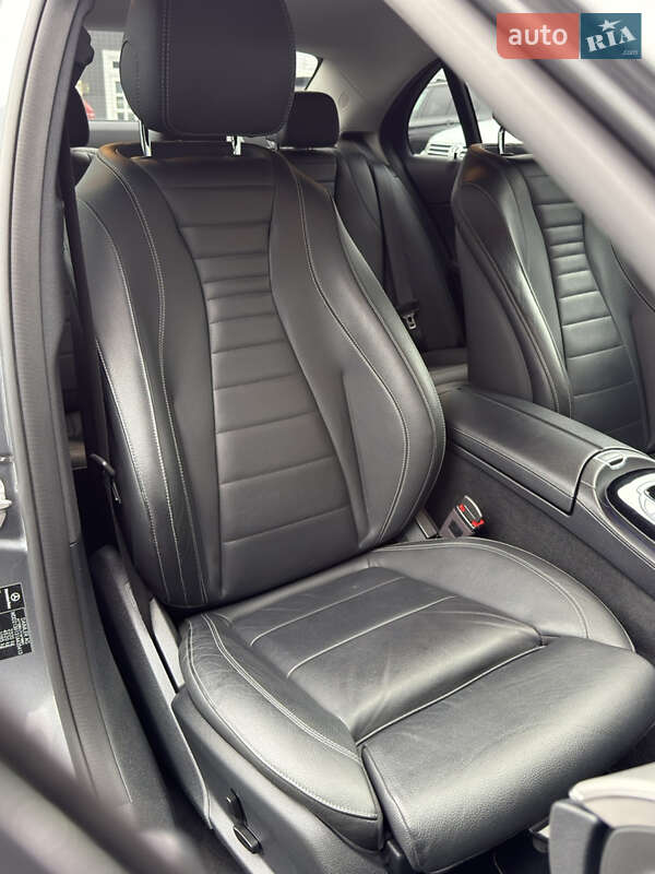 Седан Mercedes-Benz E-Class 2018 в Чернівцях фото 14 Седан Mercedes-Benz E-Class 2018 в Чернівцях