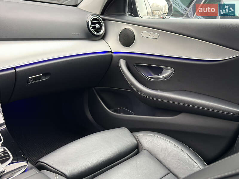 Седан Mercedes-Benz E-Class 2018 в Чернівцях фото 12 Седан Mercedes-Benz E-Class 2018 в Чернівцях