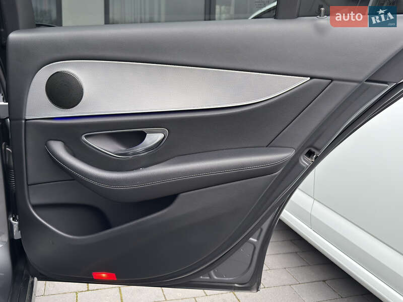 Седан Mercedes-Benz E-Class 2018 в Чернівцях фото 22 Седан Mercedes-Benz E-Class 2018 в Чернівцях