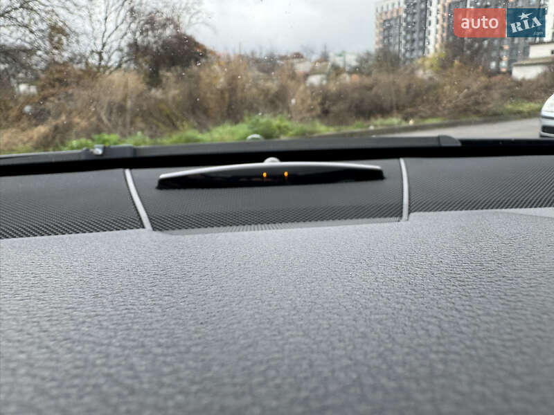 Седан Mercedes-Benz E-Class 2012 в Києві фото 21 Седан Mercedes-Benz E-Class 2012 в Києві