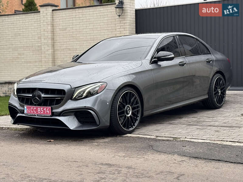 Седан Mercedes-Benz E-Class 2018 в Києві