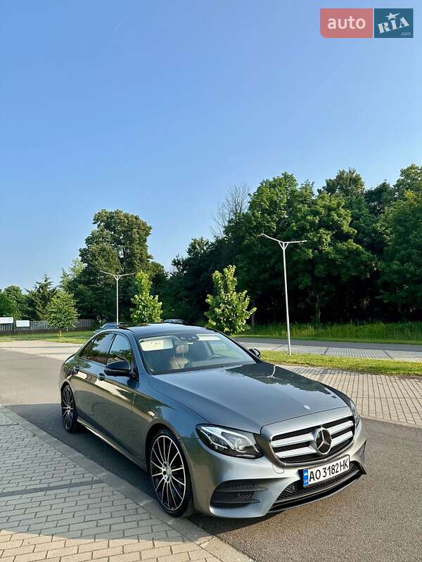 Седан Mercedes-Benz E-Class 2016 в Мукачевому фото 4 Седан Mercedes-Benz E-Class 2016 в Мукачевому