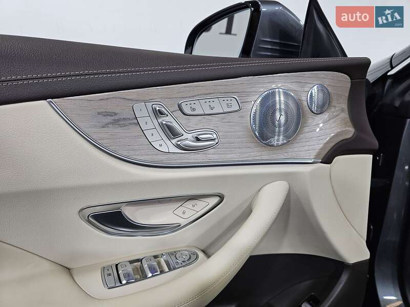 Кабріолет Mercedes-Benz E-Class 2019 в Києві