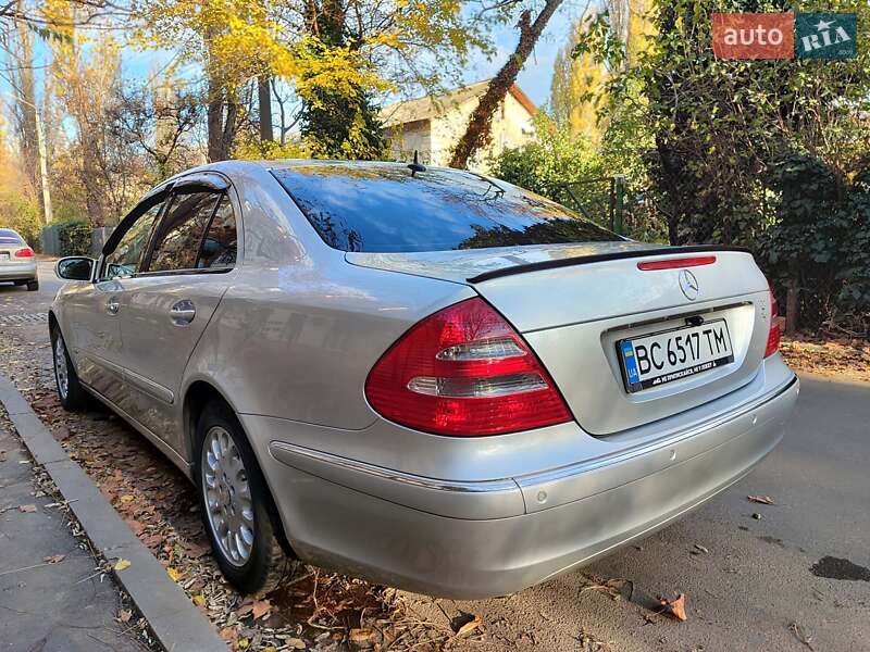 Седан Mercedes-Benz E-Class 2004 в Одесі фото 4 Седан Mercedes-Benz E-Class 2004 в Одесі