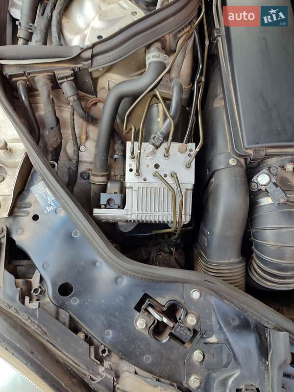 Седан Mercedes-Benz E-Class 2004 в Одесі фото 14 Седан Mercedes-Benz E-Class 2004 в Одесі