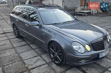 Универсал Mercedes-Benz E-Class 2008 в Львове