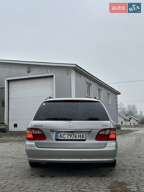 Універсал Mercedes-Benz E-Class 2005 в Любомлі