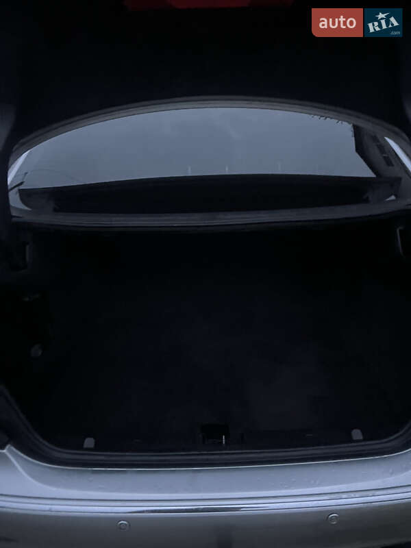 Седан Mercedes-Benz E-Class 2003 в Рівному фото 40 Седан Mercedes-Benz E-Class 2003 в Рівному