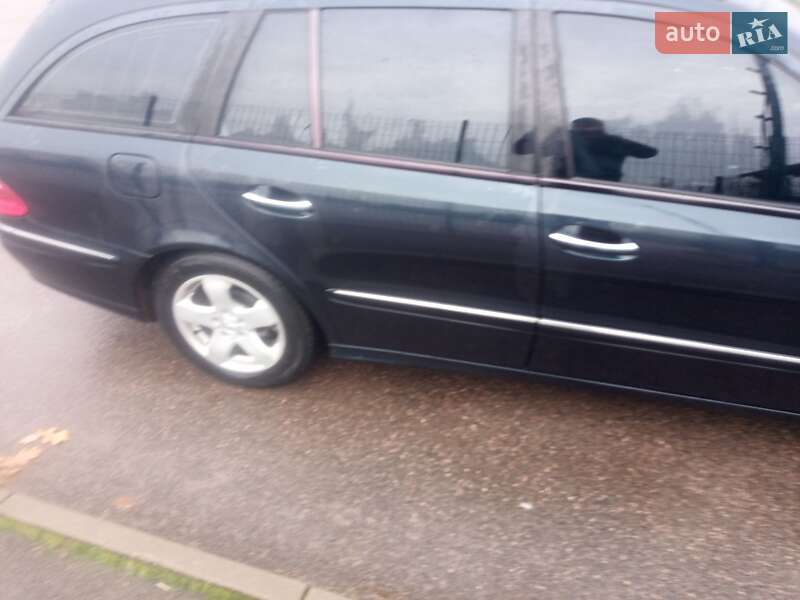 Универсал Mercedes-Benz E-Class 2004 в Лугинах