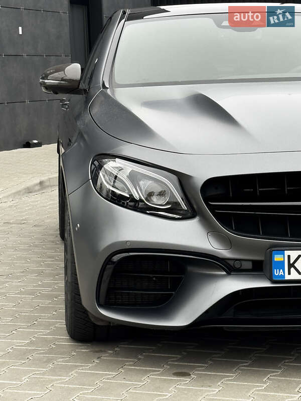 Седан Mercedes-Benz E-Class 2018 в Киеве фото 10 Седан Mercedes-Benz E-Class 2018 в Киеве
