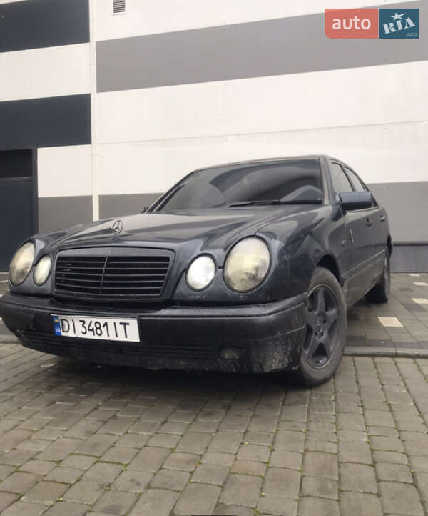 Седан Mercedes-Benz E-Class 1998 в Ивано-Франковске фото Седан Mercedes-Benz E-Class 1998 в Ивано-Франковске
