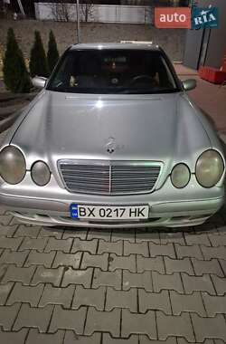Седан Mercedes-Benz E-Class 2000 в Хмельницькому
