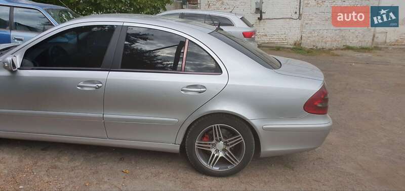 Седан Mercedes-Benz E-Class 2003 в Ровно фото 8 Седан Mercedes-Benz E-Class 2003 в Ровно