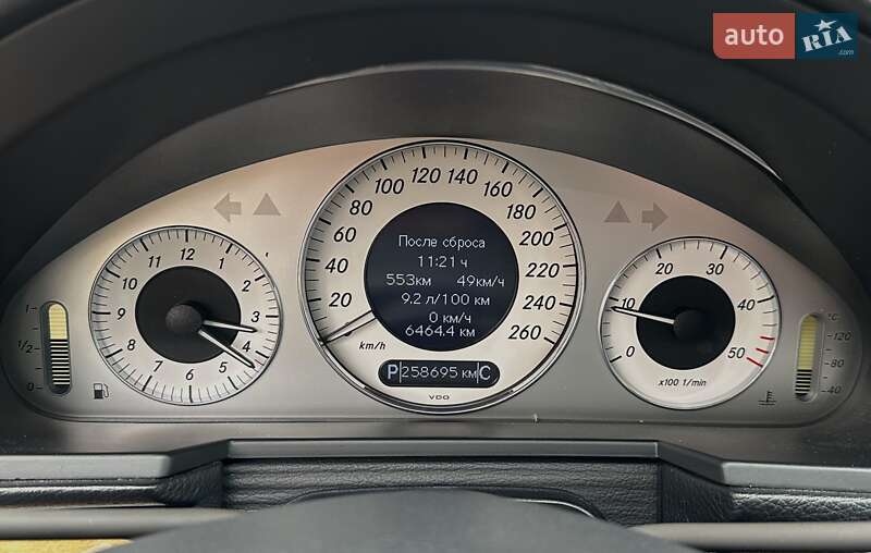 Универсал Mercedes-Benz E-Class 2009 в Киеве