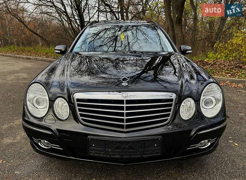 Универсал Mercedes-Benz E-Class 2009 в Киеве