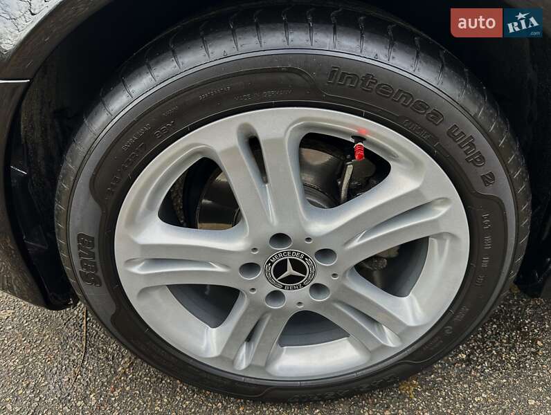 Универсал Mercedes-Benz E-Class 2009 в Киеве