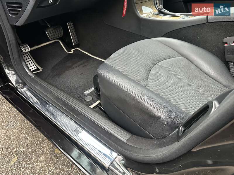 Универсал Mercedes-Benz E-Class 2009 в Киеве