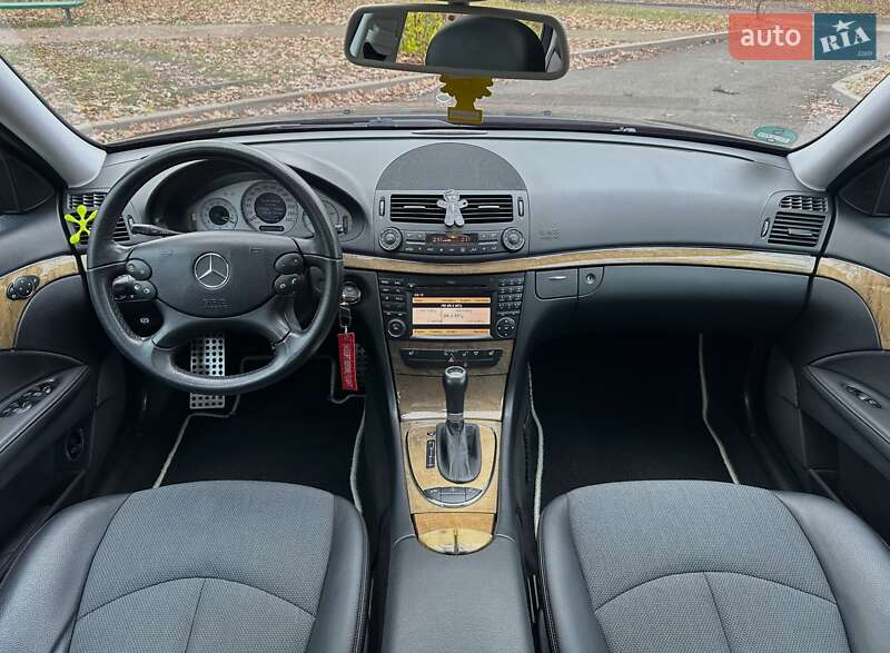 Универсал Mercedes-Benz E-Class 2009 в Киеве