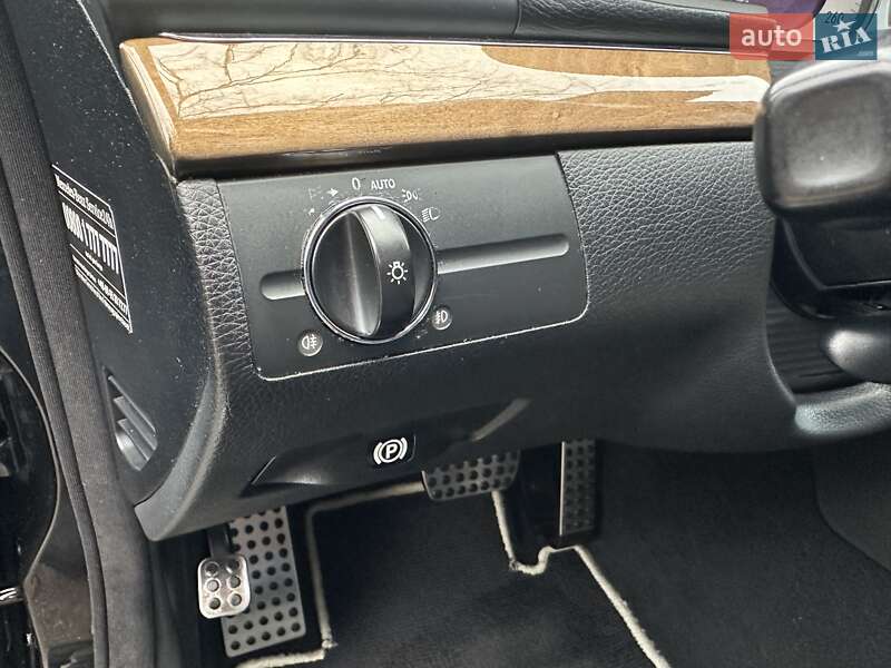 Универсал Mercedes-Benz E-Class 2009 в Киеве